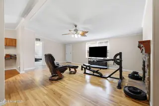 122 Lejeune Road, Cape Carteret, NC 28584 – photo 6: Family Room