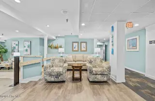 602 W Fort Macon Road 128, Atlantic Beach, NC 28512 – photo 4: Lobby area