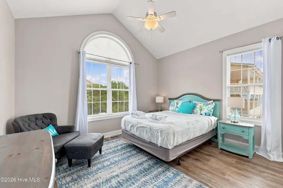 9936 Louise Howard Court East, Emerald Isle, NC 28594 — 3-bedroom townhome in Spinnakers Reach, Emerald Isle, NC, photo 1 of 32: 2nd Floor Bedroom 3