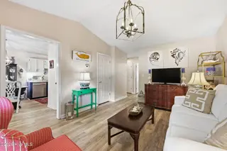 600 N 35th Street 1203, Morehead City, NC 28557 – photo 5: 17-web-or-mls-IMG_7344
