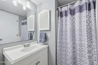1904 E Ft Macon Road 144, Atlantic Beach, NC 28512 – photo 18: Bath