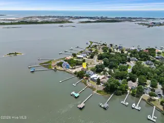 915 Chadwick Shores Drive, Sneads Ferry, NC 28460 – photo 12