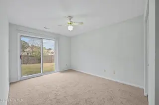 126 Witten Circle B, Havelock, NC 28532 — 2-bedroom townhome in Smallwoods-Hunters Landing, Havelock, NC, photo 24 of 28: 22-web-or-mls-DSC_4232