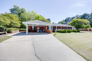 100 E Berkshire Road, Greenville, NC 27858 – photo 8: IMG_0124HDR
