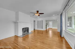 1321 Chestnut Street, Wilmington, NC 28401 – photo 10: 010_img_0904_471