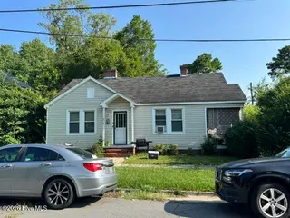 216 E Peyton Avenue, Kinston, NC 28501 – photo 2: IMG_9499