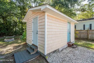 314 NE 75th Street, Oak Island, NC 28465 – photo 18: mls-DSC03131
