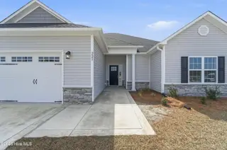 223 Windsor Run Boulevard, Jacksonville, NC 28546 – photo 3: DSC02244