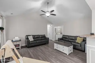 515 New Hanover Trail, Jacksonville, NC 28546 – photo 11: 11
