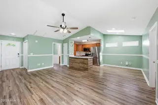 4100 Elizabeth Avenue, New Bern, NC 28562 – photo 4: 6-web-or-mls-0C0A5786