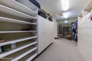 7 Wellington Drive, Pinehurst, NC 28374 – photo 24: Primary Closet