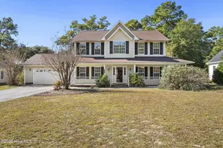 438 Star Hill Drive, Cape Carteret, NC 28584 – photo 5: 5-web-or-mls-438-Star-Hill-Dr-Nov-2025-0