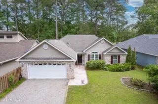 24 Gate 7, Carolina Shores, NC 28467 — 3-bedroom home in Carolina Shores, Carolina Shores, NC, photo 1 of 47: 24 Gate 7-33
