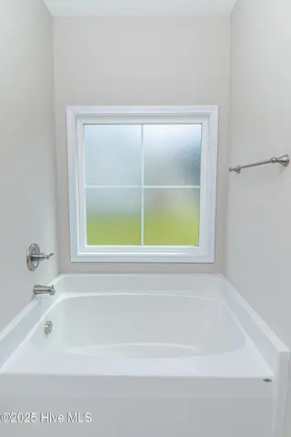 404 Fynloch Chase Drive, Fremont, NC 27830 – photo 17: IMG_6097