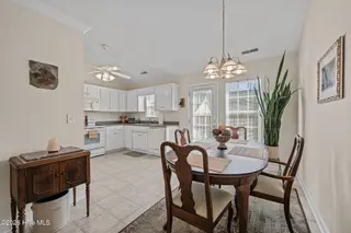 109 Sellhorn Boulevard, New Bern, NC 28562 – photo 22: 22-web-or-mls-DSC_2207