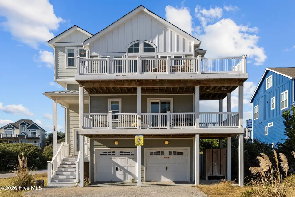 26 Porpoise Place, North Topsail Beach, NC 28460 – photo 1 of 54: 26 Porpoise Place