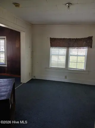 409 Plum Street, New Bern, NC 28560 – photo 8: den or dining room