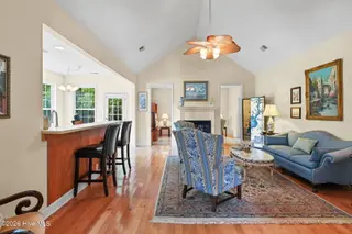 777 Marsh Rose Path NW, Calabash, NC 28467 — 4-bedroom home in Meadowlands, Calabash, NC, photo 6 of 54: 6-web-or-mls-CAMMediaLLC.com (28 of 50)