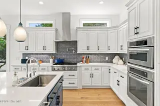 4302 Lauralis Bluff Court, Wilmington, NC 28409 – photo 21: 037_4302_lauralis_bluff_court_wilmington