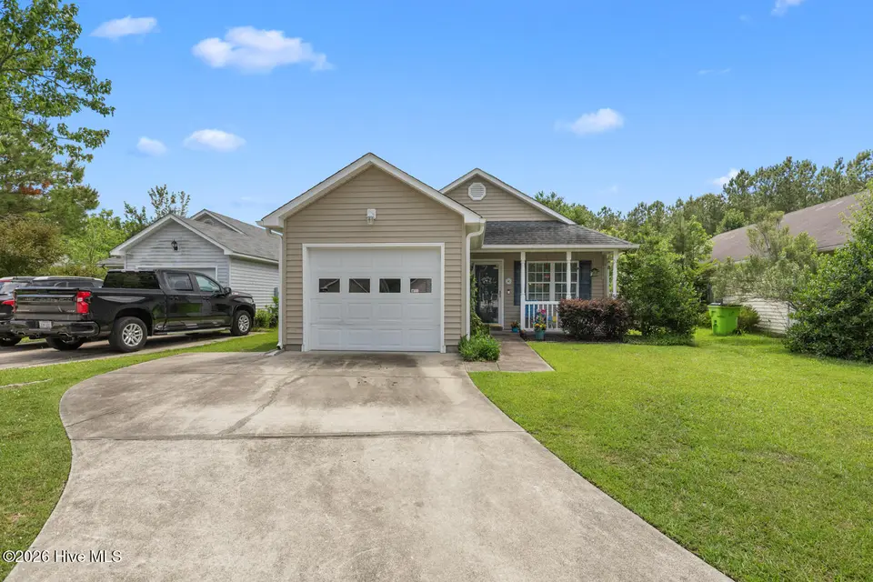 102 Gladiola Drive, New Bern, NC 28562 – photo 1 of 31: gladiola-2