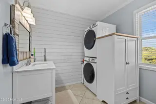 205 Barefoot Lane, Atlantic Beach, NC 28512 – photo 6: 41-web-or-mls-1S3A9857