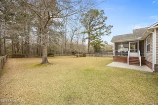 304 Fishing Creek Drive, New Bern, NC 28562 – photo 16: 8-web-or-mls-0C0A5659