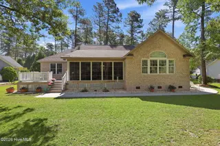 904 Muirfield Place, New Bern, NC 28560 – photo 5: 13-web-or-mls-0C0A8747_edit
