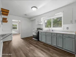 11a Dewitt Street, Jacksonville, NC 28540 — 3-bedroom home in Oak Grove, Jacksonville, NC, photo 14 of 39