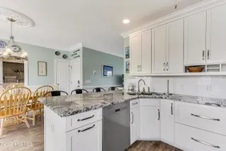 1726 W Beach Drive, Oak Island, NC 28465 – photo 16: 1726 W Beach-16