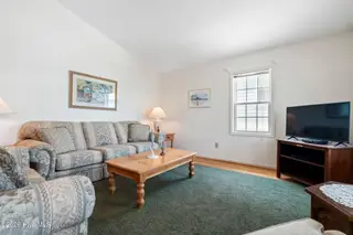 309 Greenville Avenue, Carolina Beach, NC 28428 – photo 16: 17_DSC01255
