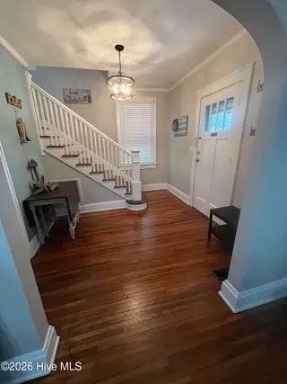 913 W Church Street, Elizabeth City, NC 27909 – photo 23: Entry Way from Living Room