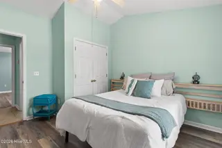 164 NW 12th Street, Oak Island, NC 28465 – photo 24: 38-web-or-mls-cammediallc.com-41
