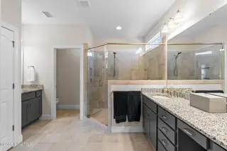 3244 Oceanic Bay Drive, Southport, NC 28461 – photo 22: Luxury Primary Bathroom