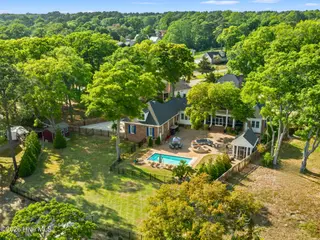 404 Shoreline Drive E, Sunset Beach, NC 28468 – photo 3: 3