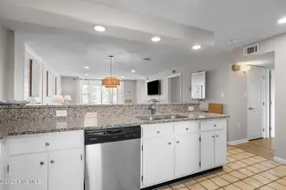 1505 Salter Path Road 409, Indian Beach, NC 28512 – photo 14: Kitchen