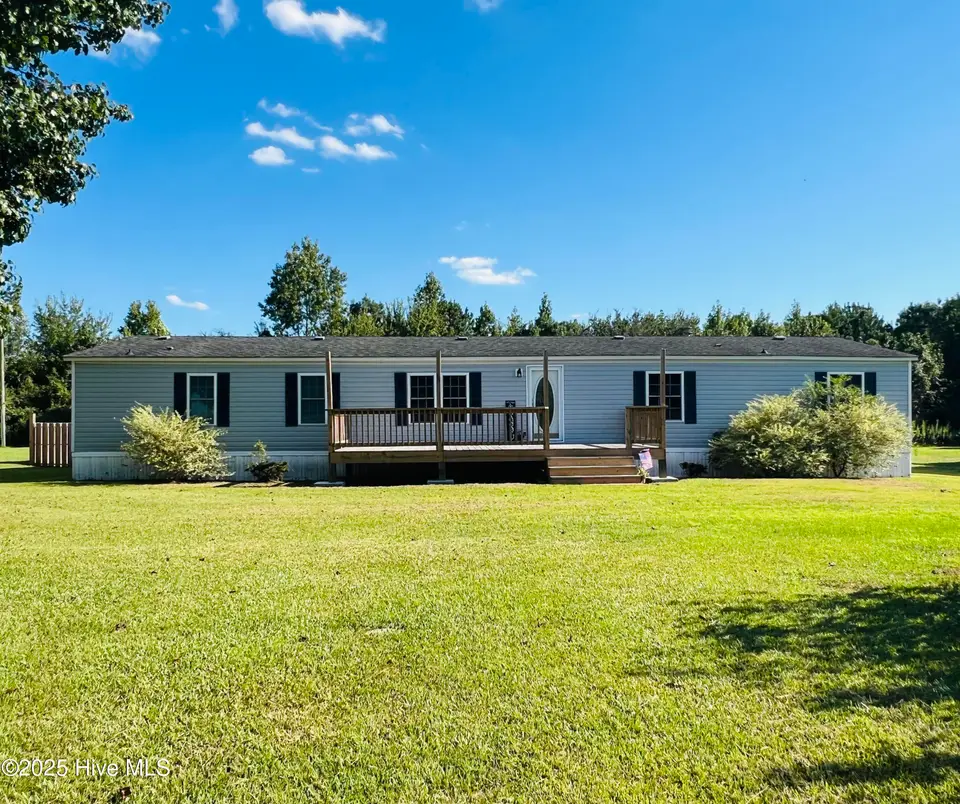 629 Old Snow Hill Road, Ayden, NC 28513 – photo 1 of 67: IMG_0584