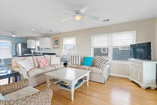 877 Ocean Boulevard W, Holden Beach, NC 28462 – photo 13: 08-www.kahunaphoto.com-00242KDP00242