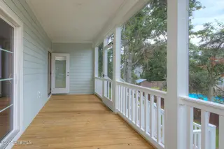 168 NE 31st Street, Oak Island, NC 28465 – photo 17: DSC 1630 1 2 Enhancer-033-011-1500x999