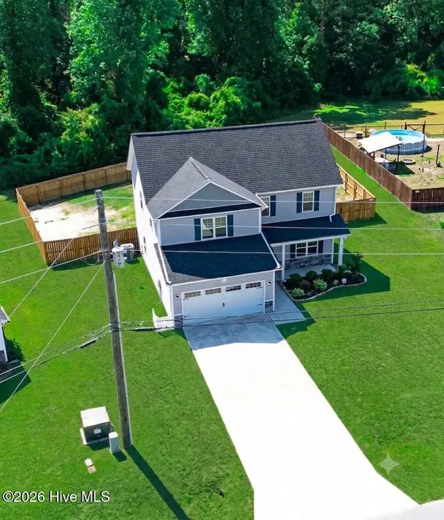 618 Osprey Landing Drive, Holly Ridge, NC 28445