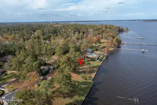 2108 18 Neuse Cliffs Drive, New Bern, NC 28560 – photo 11: 2108 Neuse Cliffs Rd-11