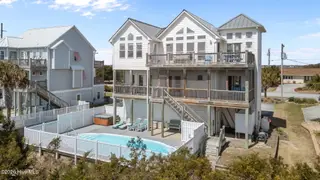 2009 Emerald Drive, Emerald Isle, NC 28594 – photo 3: 2009 Emerald Drive