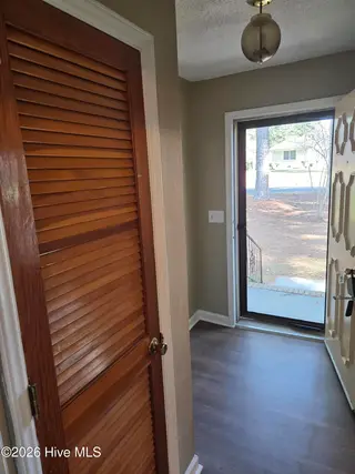 802 Eagle Road, Kinston, NC 28501 – photo 7: 20260314_160902