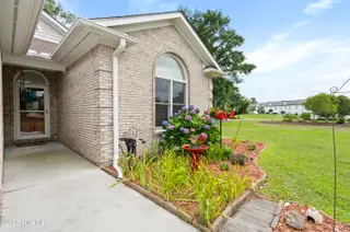 106 N Shore Drive, Sneads Ferry, NC 28460 – photo 6: DSC05015