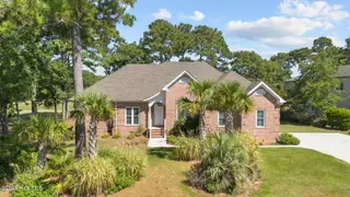 315 Seascape Drive, Sneads Ferry, NC 28460 — 3-bedroom home in North Shore Country Club, Sneads Ferry, NC, photo 1 of 58: seascape-1