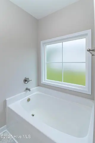 404 Fynloch Chase Drive, Fremont, NC 27830 – photo 18: IMG_6098