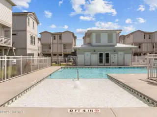 209 Spartanburg Avenue 1, Carolina Beach, NC 28428 – photo 4: 6-web-or-mls-DJI_20250828132519_0860_D