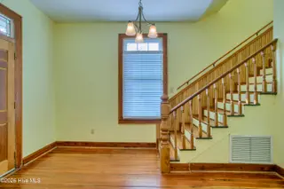 215 Queen Street, Wilmington, NC 28401 – photo 3: 215 Queen St. - Interior - Edited_15