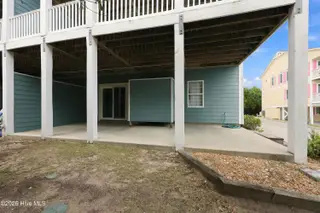 9936 Louise Howard Court East, Emerald Isle, NC 28594 — 3-bedroom townhome in Spinnakers Reach, Emerald Isle, NC, photo 14 of 32: Ground Floor Patio