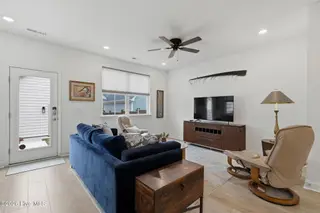 824 Edgerton Drive 509, Wilmington, NC 28412 – photo 17: 22-web-or-mls-GI - 824 Edgerton Dr - Lis