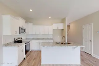 211 Sandpiper Place, Holly Ridge, NC 28445 – photo 6: 211 Sandpiper Place - Interiors - Edited